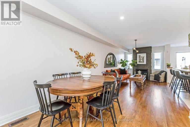 29652358/121-woodhurst-crescent/stittsville-south/ottawa/ontario/K2S0T4_5