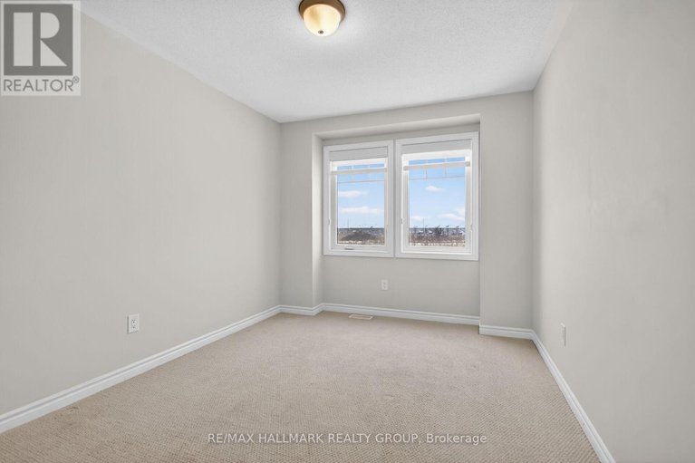 29224104/232-clintonia-street/emerald-meadowstrailwest/ottawa/ontario/K2V0K6_30