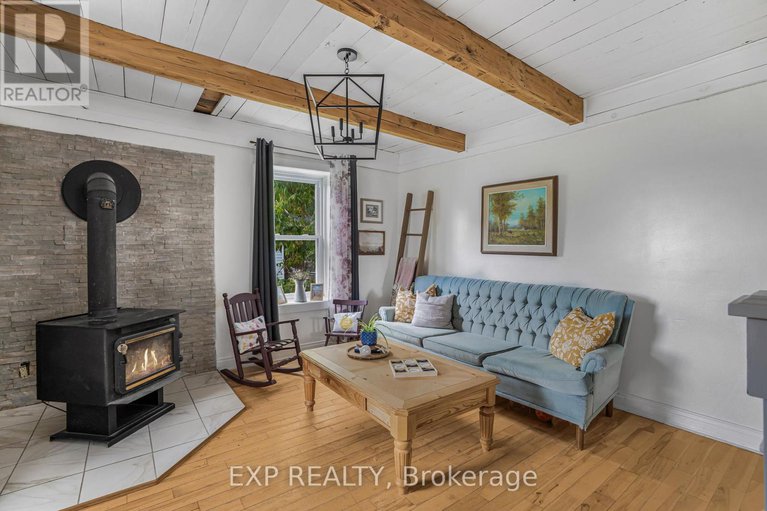 28788005/12-high-street/vankleek-hill/ontario/K0B1R0_6