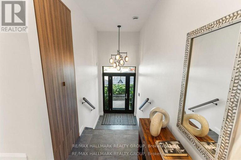 29052704/396-roosevelt-avenue/westboro-west/ottawa/ontario/K2A1Z3_6