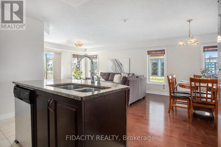 28882321/4-215-bluestone-private/avalon-west/ottawa/ontario/K4A0X7_13