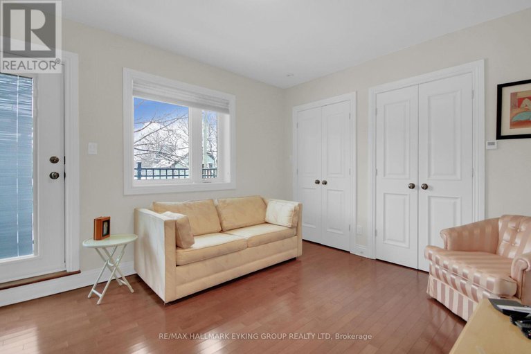 29302568/121-macdonald-street/ottawa-centregolden-triangle/ottawa/ontario/K2P1H7_35