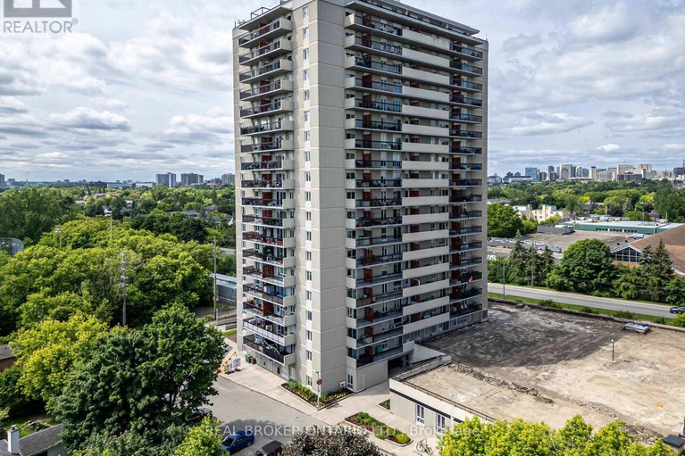 28484155/1907-158c-mcarthur-avenue/vanier/ottawa/ontario/K1L8E7_1