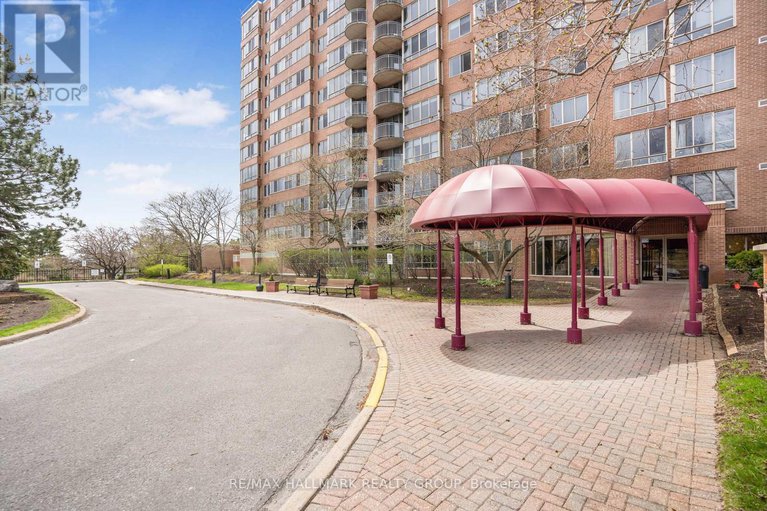 28253108/1109-100-grant-carman-drive/borden-farmstewart-farmcarleton-heightsparkwood-hills/ottawa/ontario/K2E8B8_5