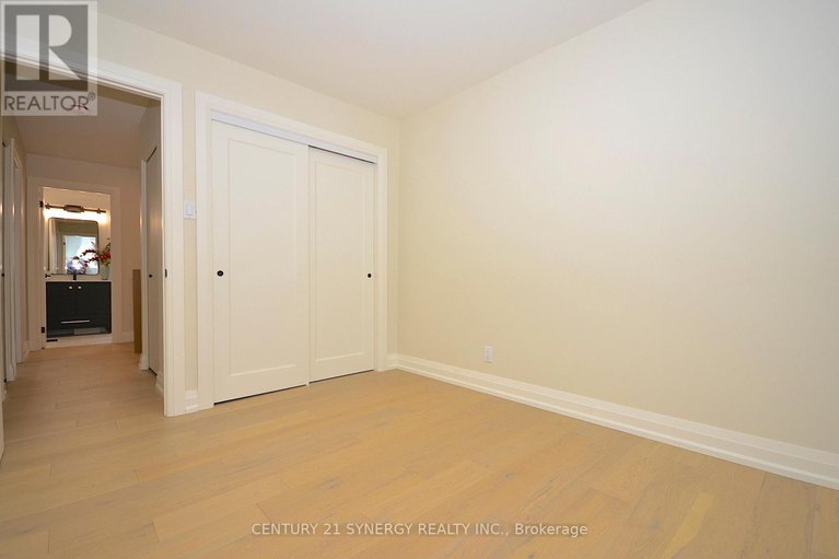 29092514/32-660-hochelaga-street/carson-meadows/ottawa/ontario/K1K2E9_38