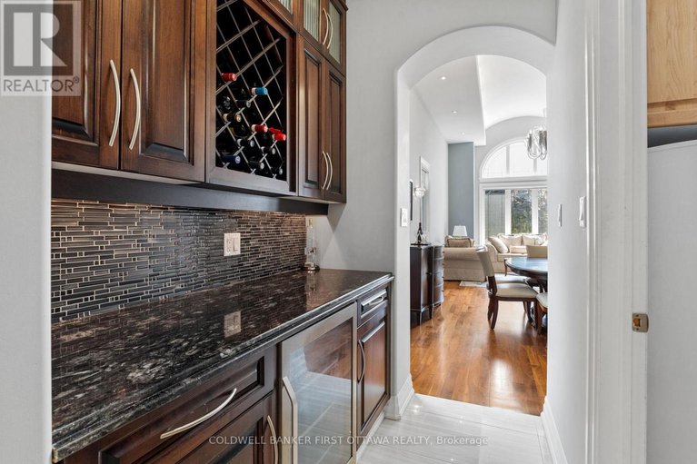 29209715/1623-claymor-avenue/carleton-heights/ottawa/ontario/K2C1T4_11