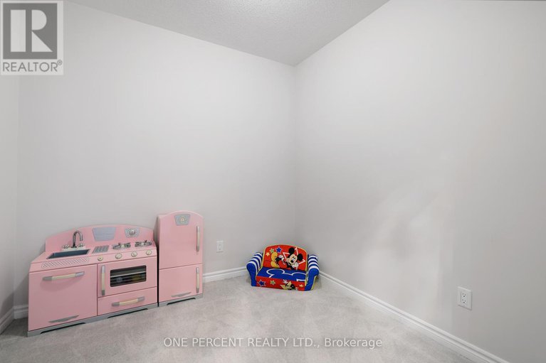 28874352/260-meynell-road/goulbourn-twp-from-franktown-rdsouth-to-rideau/ottawa/ontario/K0A2Z0_36