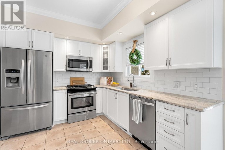 29518194/41-golders-green-lane/longfields/ottawa/ontario/K2J5G2_17