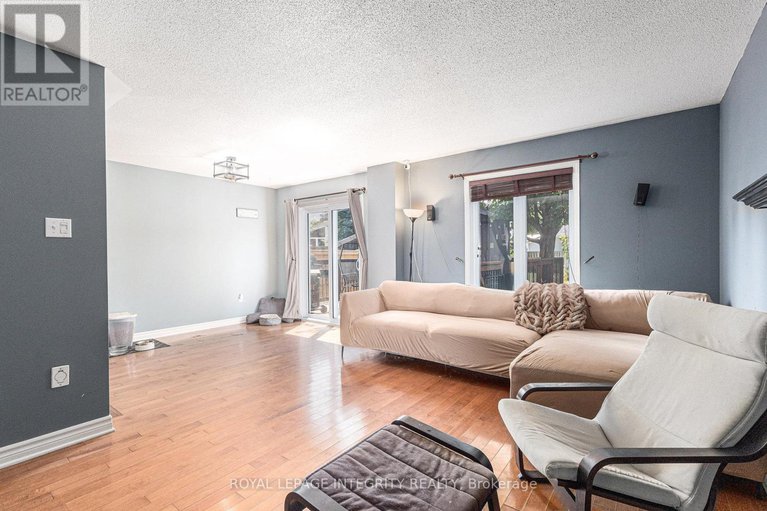 28708092/1100-trillium-place/town-of-rockland/clarence-rockland/ontario/K4K1T1_6