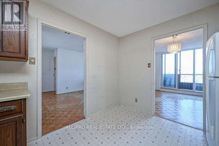 28203485/2951-riverside-drive-e/mooneys-bayriverside-park/ottawa/ontario/K1V8W6_9