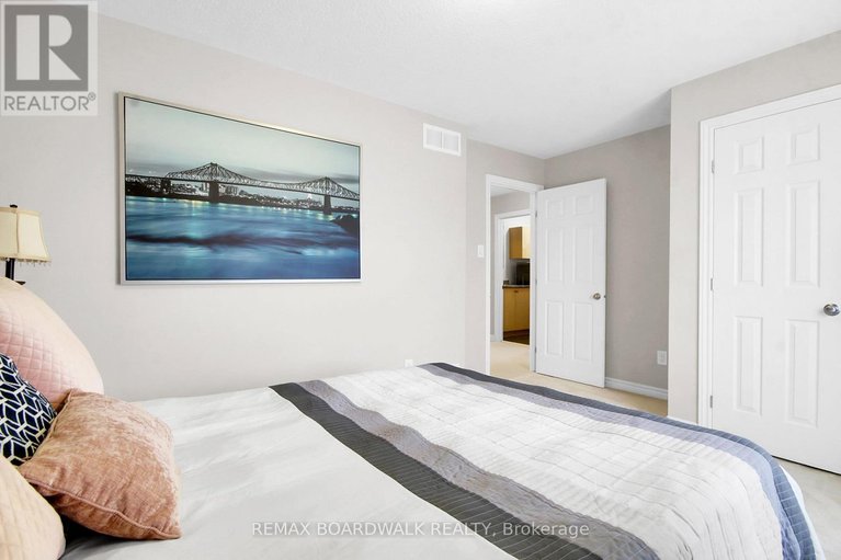 29605776/802-tony-george-place-e/stittsville-north/ottawa/ontario/K2S0R3_13