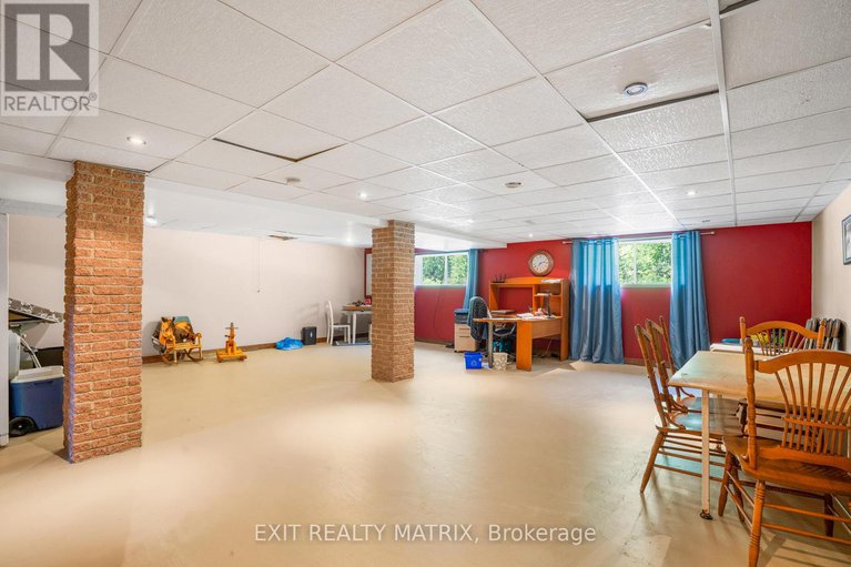 28707413/3245-pattee-road/east-hawkesbury-twp/east-hawkesbury/ontario/K6A2R2_26