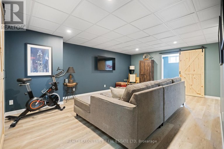 29450601/69-mill-street/chesterville/north-dundas/ontario/K0C1H0_26