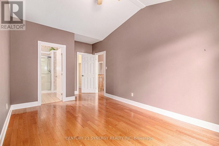 28448650/133-royal-landing-gate/north-grenville-twp-kemptville-south/north-grenville/ontario/K0G1J0_15