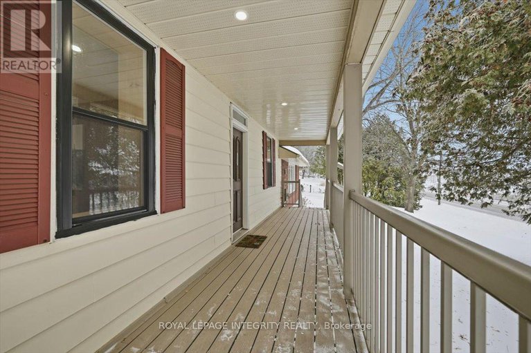 29219287/1814-old-montreal-road/cumberland-ridge/ottawa/ontario/K4C1G8_4