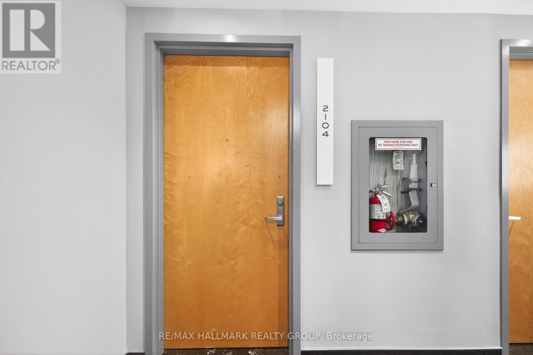 29572527/2104-179-metcalfe-street/ottawa-centre/ottawa/ontario/K2P1P7_5