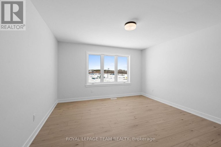 29368804/1020-moore-street/brockville/brockville/ontario/K6V0H2_23