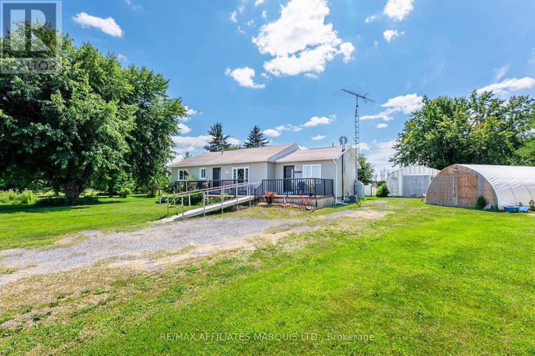 28606339/5058-johnson-road/south-glengarry-charlottenburgh-twp/south-glengarry/ontario/K0C2J0_3