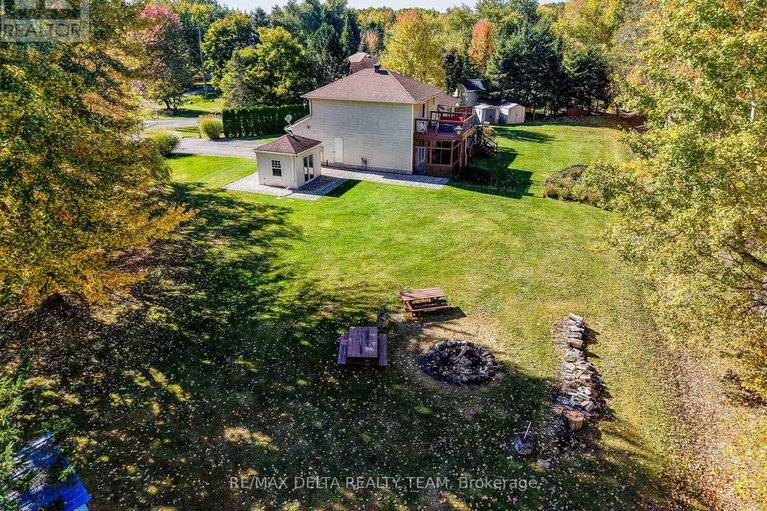 29027836/1099-des-erables-court/clarencerockland-twp/clarence-rockland/ontario/K4K1K9_35