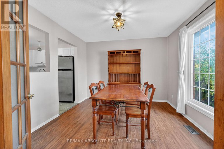 28956955/2628-baseline-road/leslie-park/ottawa/ontario/K2H7B4_7