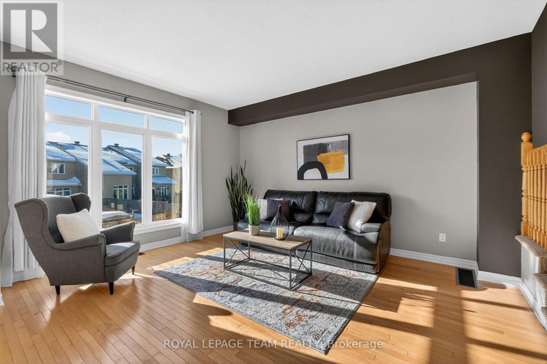 29365769/420-foxhall-way/bridlewood/ottawa/ontario/K2M0G1_7