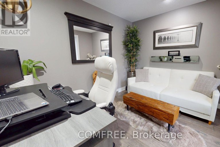 29132949/70-wilderness-way/stittsville-north/ottawa/ontario/K2S2E3_11