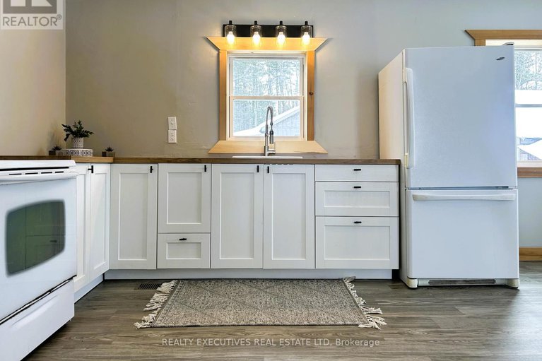 29413176/10030-glen-stewart-road/south-dundas-matilda-twp/south-dundas/ontario/K0E1C0_3