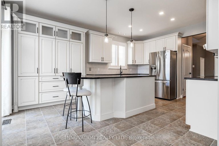 28647830/1940-lobelia-way/springridgeeast-village/ottawa/ontario/K4A4R5_13