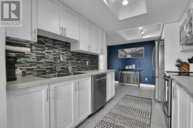 29449585/66-hummingbird-crescent/cedargrovefraserdale/ottawa/ontario/K2J3A3_22