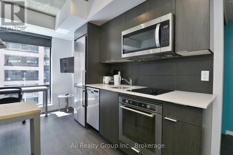 28939636/2901-105-champagne-avenue-s/west-centre-town/ottawa/ontario/K1S5E5_3