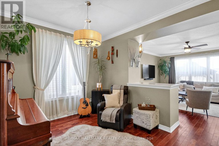 28916724/317-river-landing-avenue/half-moon-bay/ottawa/ontario/K2J3V4_7