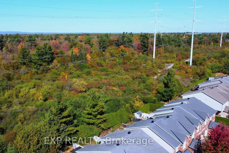 28928312/457-foxhall-way/bridlewood/ottawa/ontario/K2M0G2_48