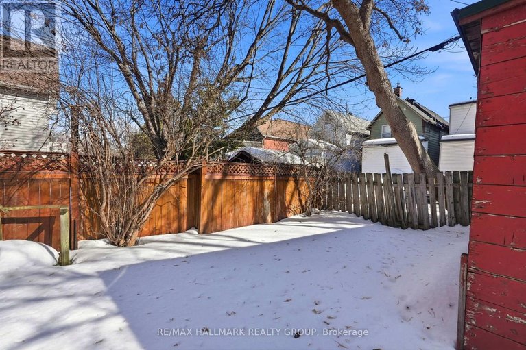 29465873/28-lewis-street/ottawa-centregolden-triangle/ottawa/ontario/K2P0S3_14