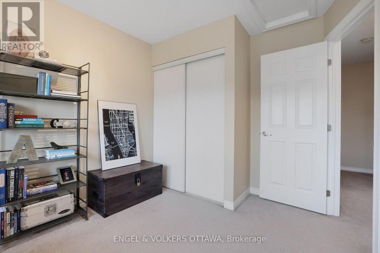28759795/2421-nutgrove-avenue/half-moon-bay/ottawa/ontario/K2J0X4_27