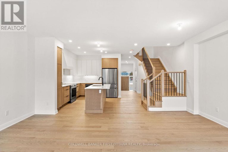 28420939/1322-whitlow-grass-way/morgans-grantsouth-march/ottawa/ontario/K2W0N5_13