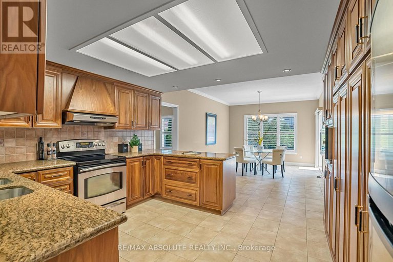 28668574/1513-apeldoorn-avenue/carleton-heights/ottawa/ontario/K2C1V2_11