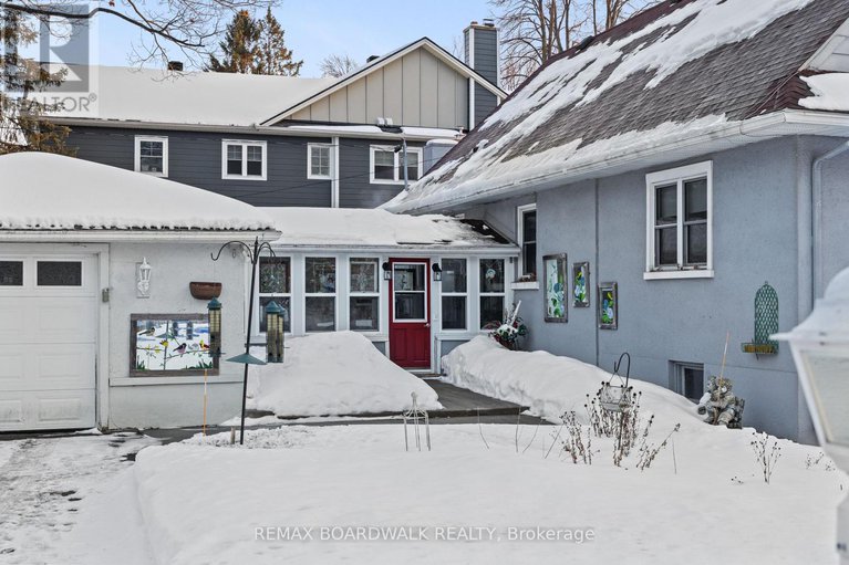 29393366/961-kingsmere-avenue/mckellar-heightsglabar-park/ottawa/ontario/K2A3K3_40