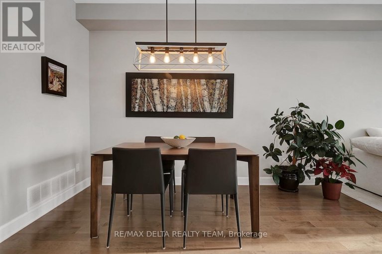 29444417/259-mountain-sorrel-way/avalon-west/ottawa/ontario/K4A1H5_34