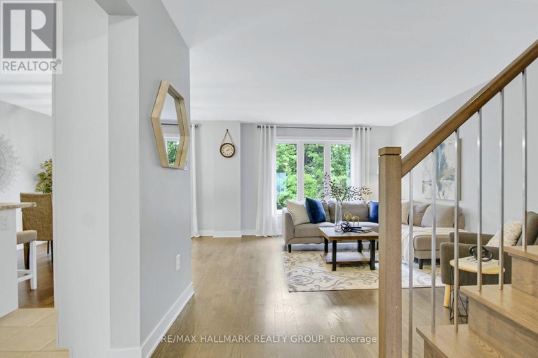 28577155/648-robert-street/town-of-rockland/clarence-rockland/ontario/K4K1E8_10
