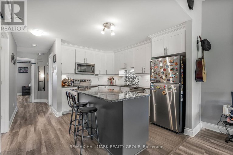 28931407/285-306-masters-lane/town-of-rockland/clarence-rockland/ontario/K4K0L3_5