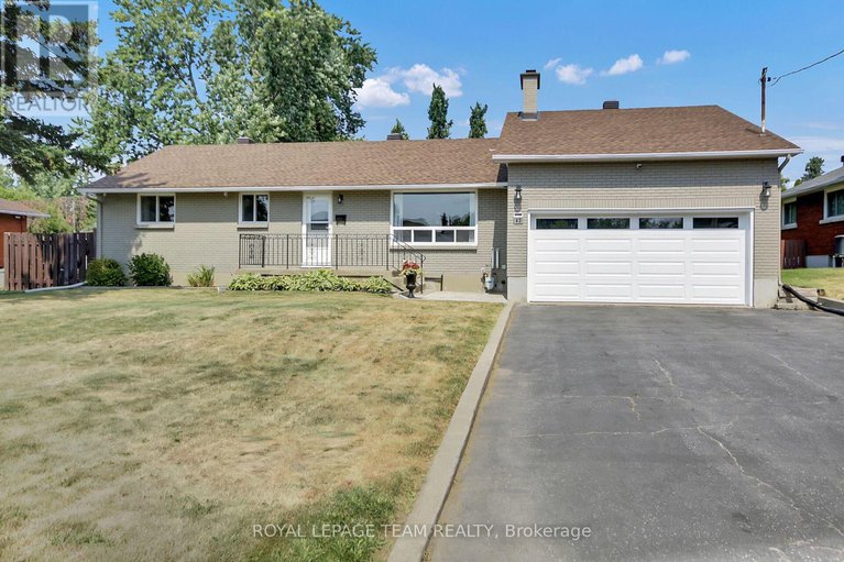28798698/43-epworth-avenue/meadowlandsst-claire-gardens/ottawa/ontario/K2G2L8_1