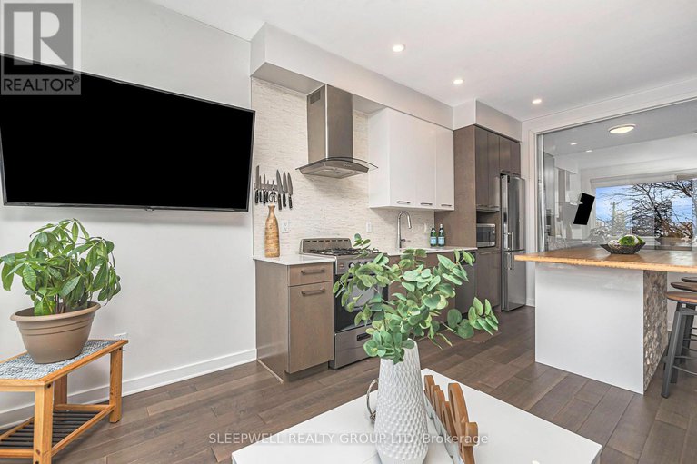 28239729/304-22-perkins-street/west-centre-town/ottawa/ontario/K1R7G5_9