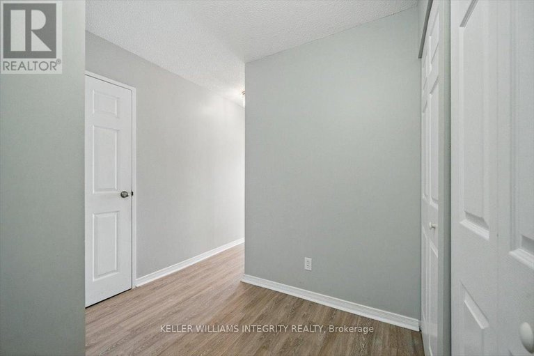 28479507/1804-158-mcarthur-avenue/vanier/ottawa/ontario/K1L8E7_7