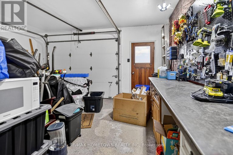 29665630/315-mcauley-road/prescott/prescott/ontario/K0E1T0_32