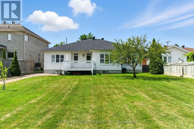 28668574/1513-apeldoorn-avenue/carleton-heights/ottawa/ontario/K2C1V2_49