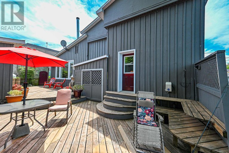 28432500/45-george-street/lanark-highlands-lanark-village/lanark-highlands/ontario/K0G1K0_44