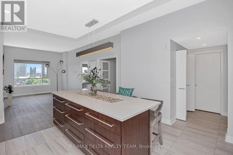 29431366/1202-200-besserer-street/sandy-hill/ottawa/ontario/K1N0A7_8