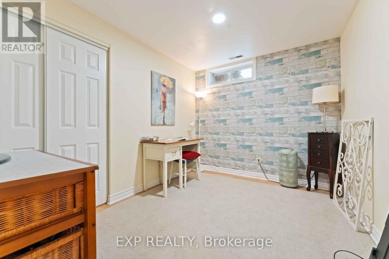 29620058/16-evelyn-street/stittsville-south/ottawa/ontario/K2S1M9_21