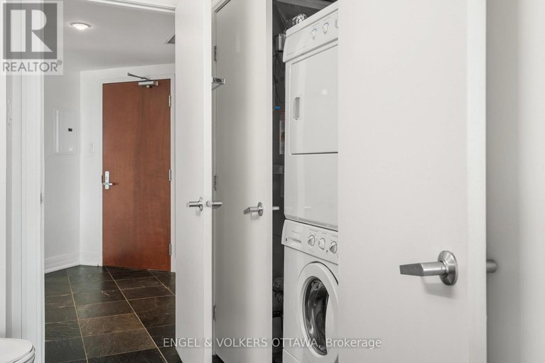 29601986/2603-234-rideau-street/sandy-hill/ottawa/ontario/K1N5X8_31