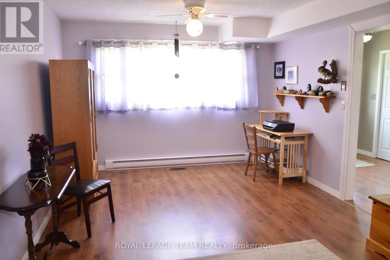 28426387/4951-hwy-31-bank-street-n/south-dundas-williamsburgh-twp/south-dundas/ontario/K0C2H0_23